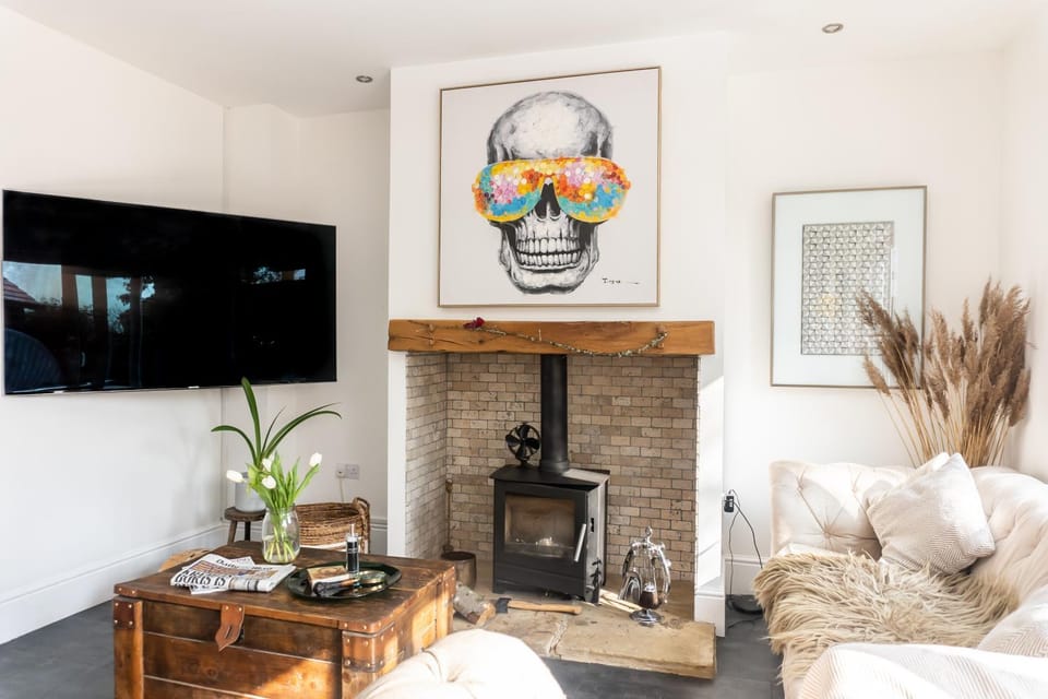TV and multimedia, Living room, Seating area
