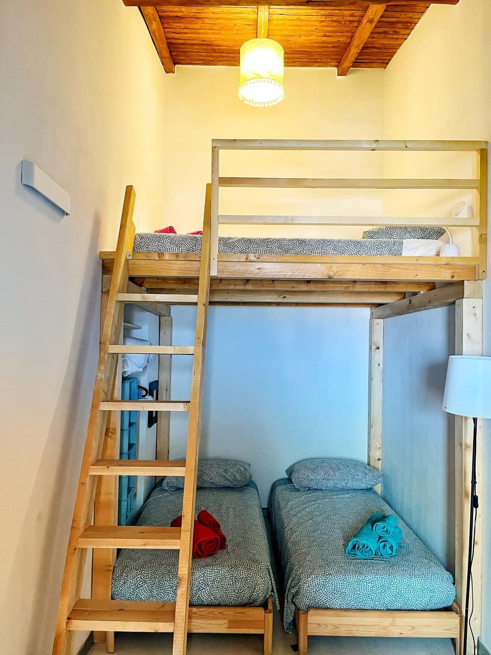 bunk bed