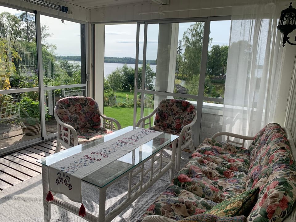 Pärla med egen brygga House in Sweden