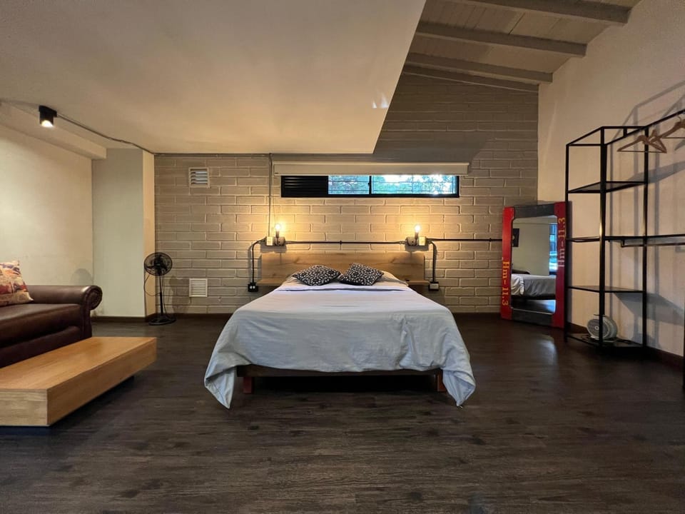 FRN101 Cozy loft located in a popular in Poblado By Roots Rentals Apartment in Envigado