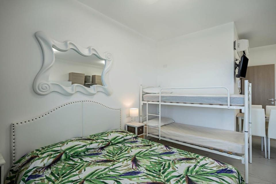 Property building, Living room, Bedroom