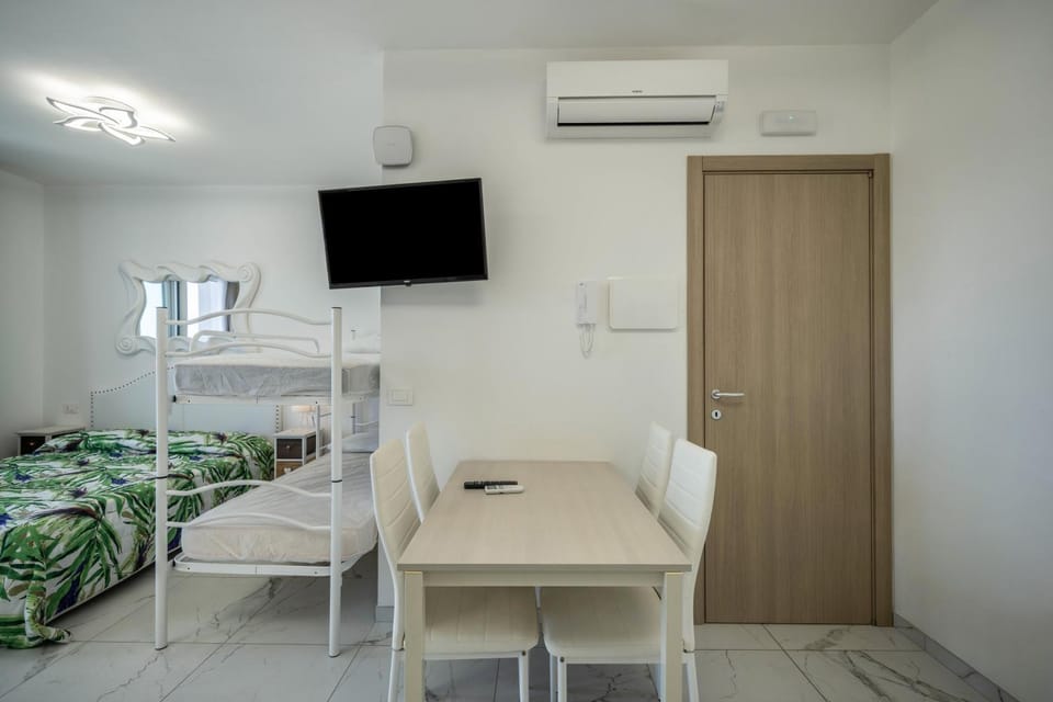 Property building, Living room, Bedroom