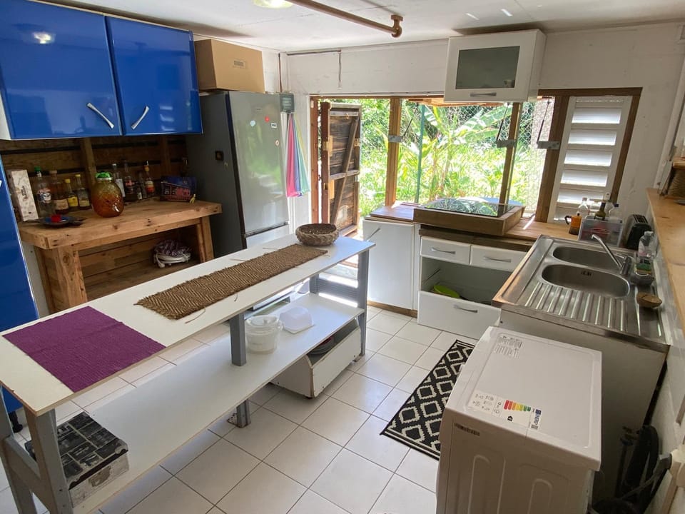Bas de villa du Zion nature House in Sainte-Anne