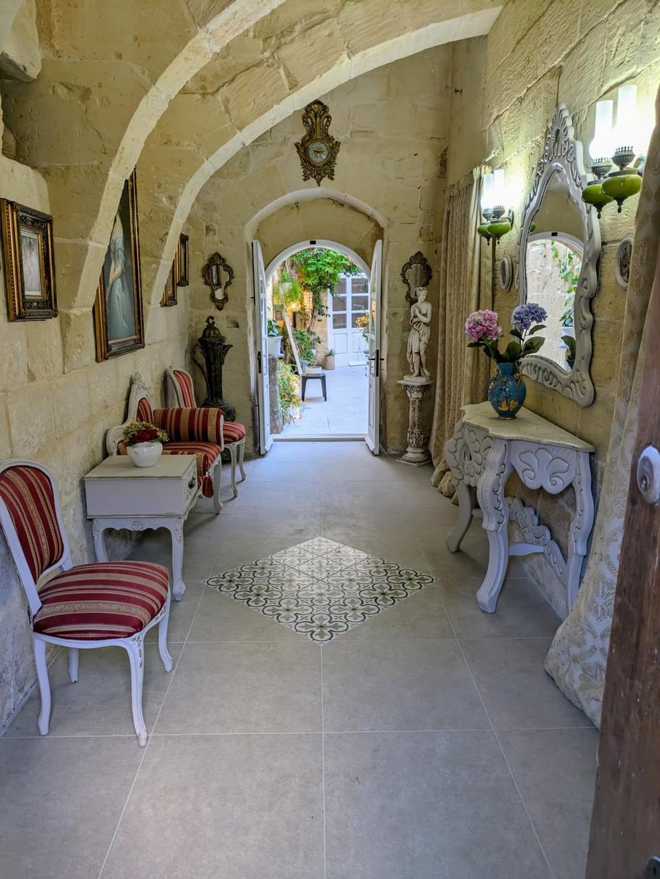 Traditional Maltese House in centre of Town Bed and Breakfast in Malta