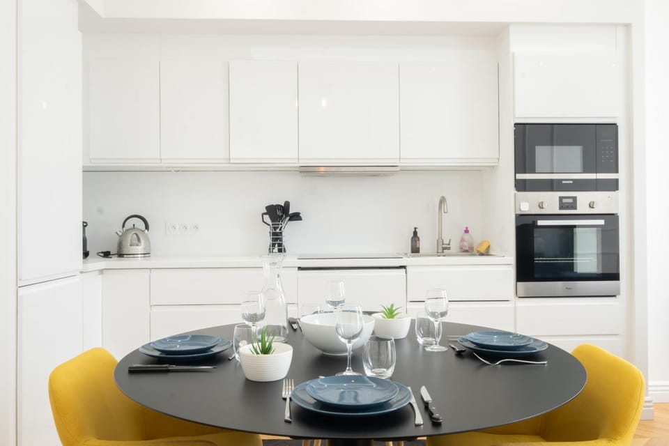 3-Br Apartment in the heart of downtown Apartment in Cannes