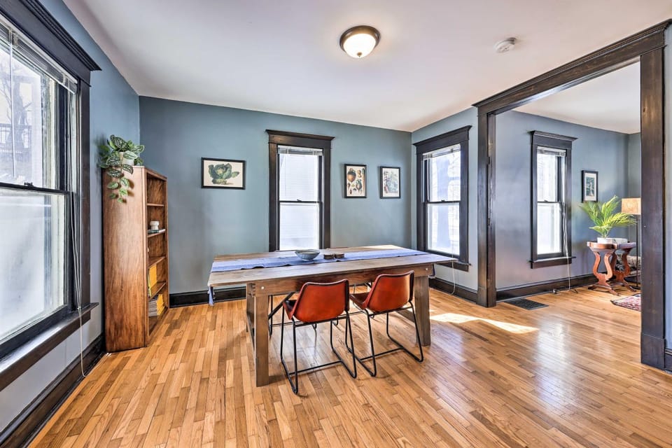 Newly Renovated Home Close to Dtwn Lawrence! House in Lawrence