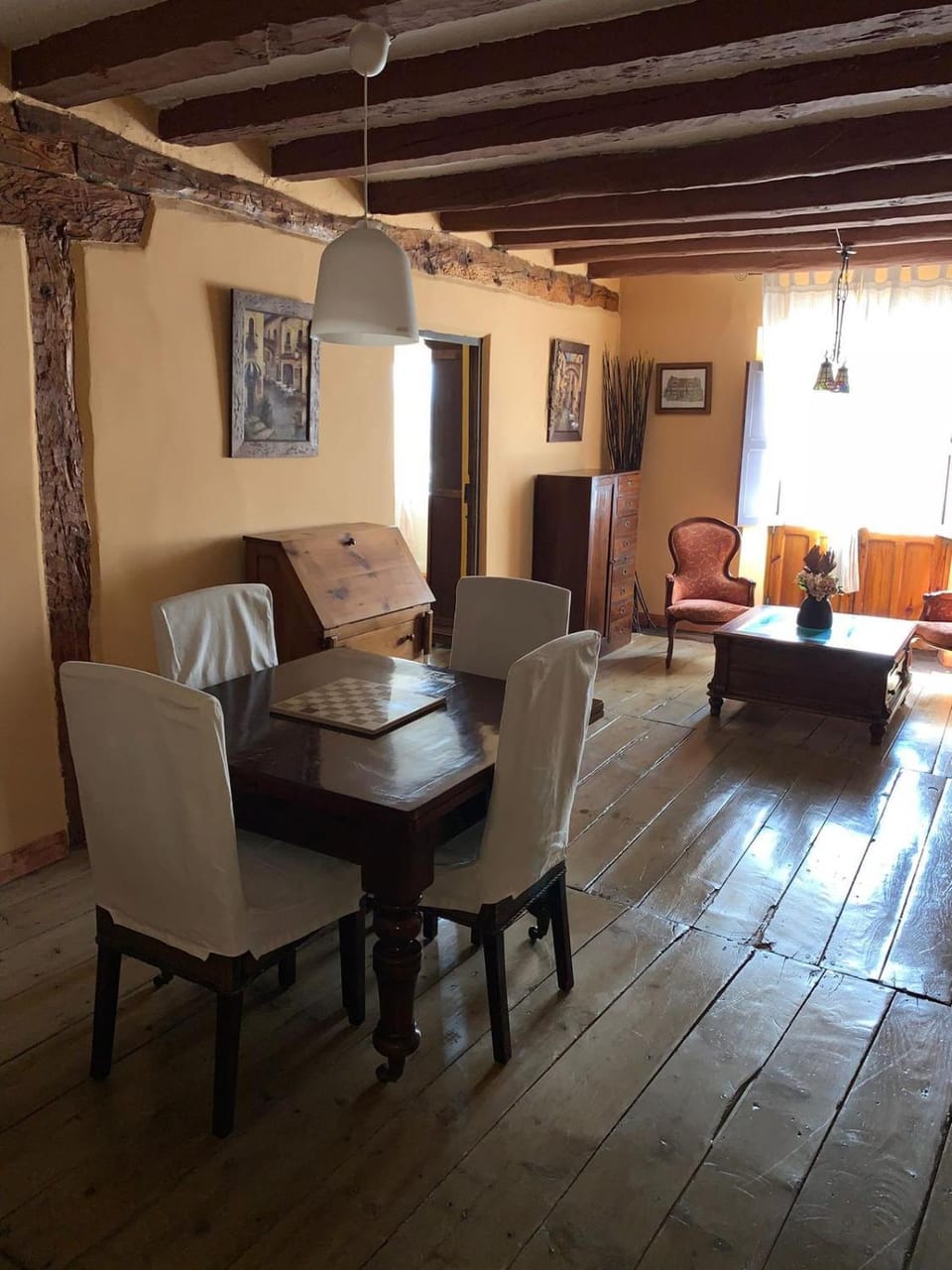 Casa rural Laguna Herrera House in Castile and León