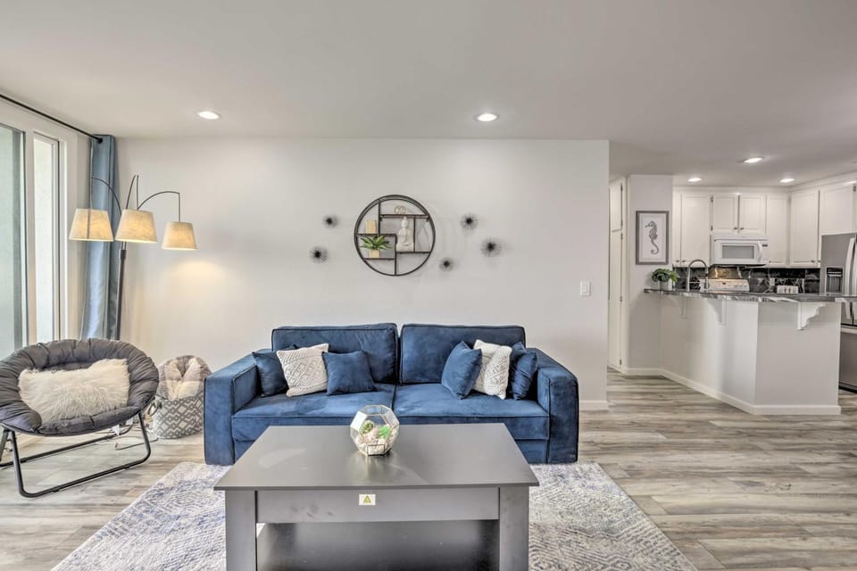 Charming Oceanside Condo w/ Beach & Pool Access! House in Oceanside