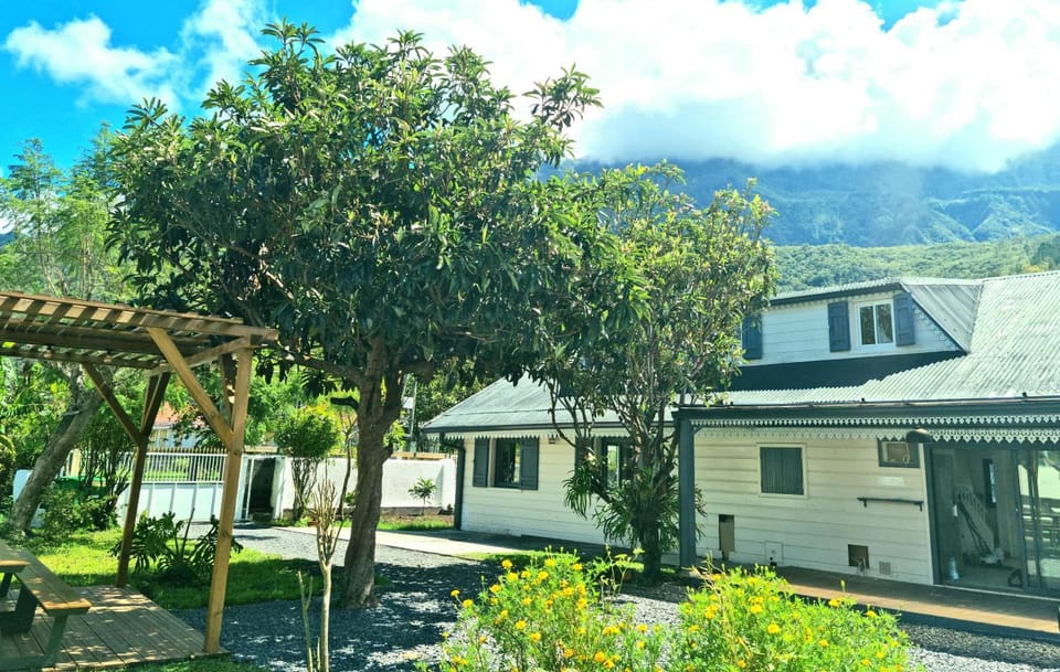 Le vieux clocher House in Réunion