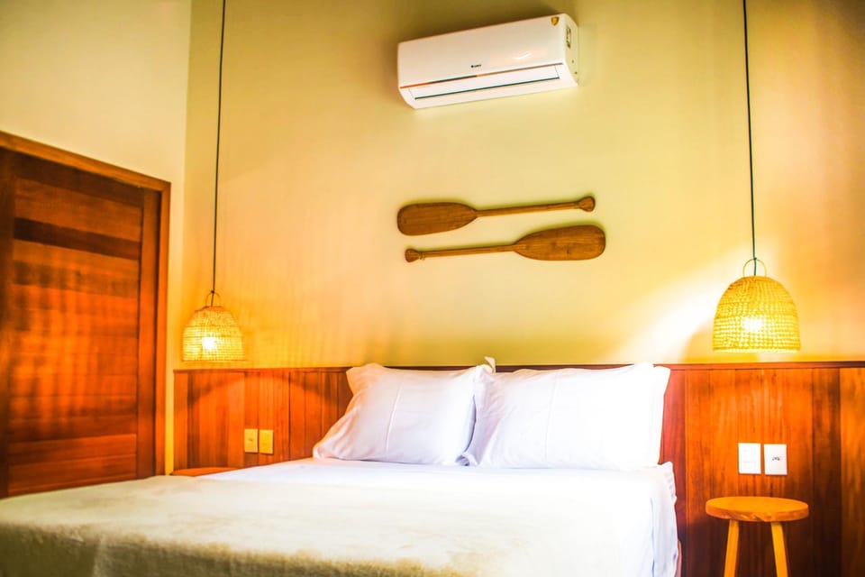 Bed, Photo of the whole room, Bedroom, air conditioner