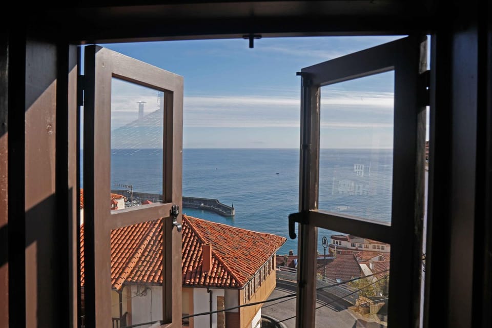 AL SON DE LAS OLAS Apartment in Lastres