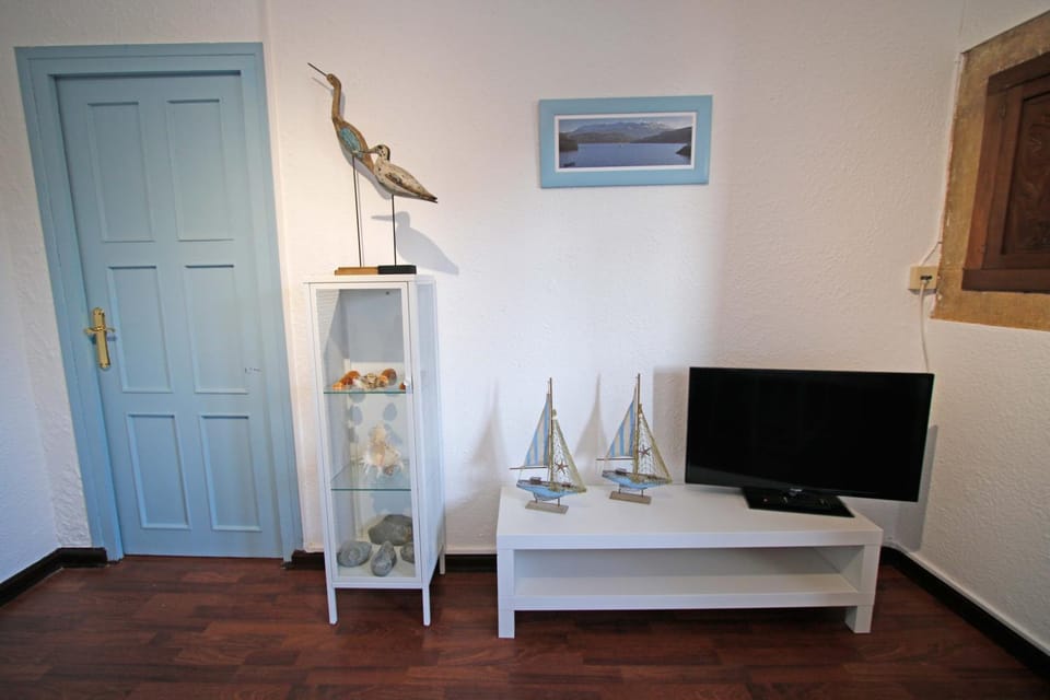 AL SON DE LAS OLAS Apartment in Lastres