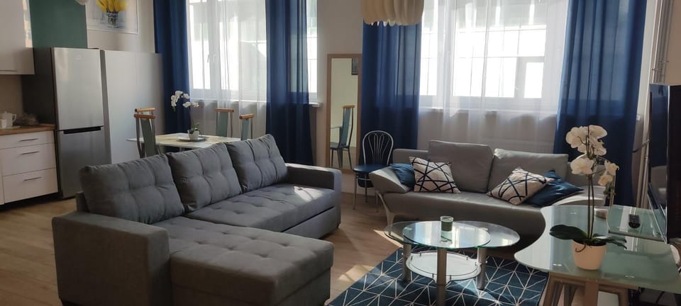 Be my Guest - Marszałkowska Studio - Center of Warsaw Subway Wi-Fi Apartment in Warsaw