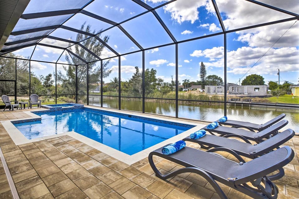 Private Pool: Canalfront Home in Cape Coral House in Cape Coral