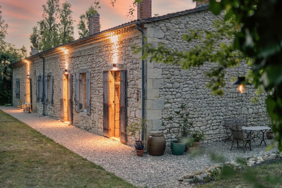 Facade/entrance, Garden, Garden, Garden view, Garden view