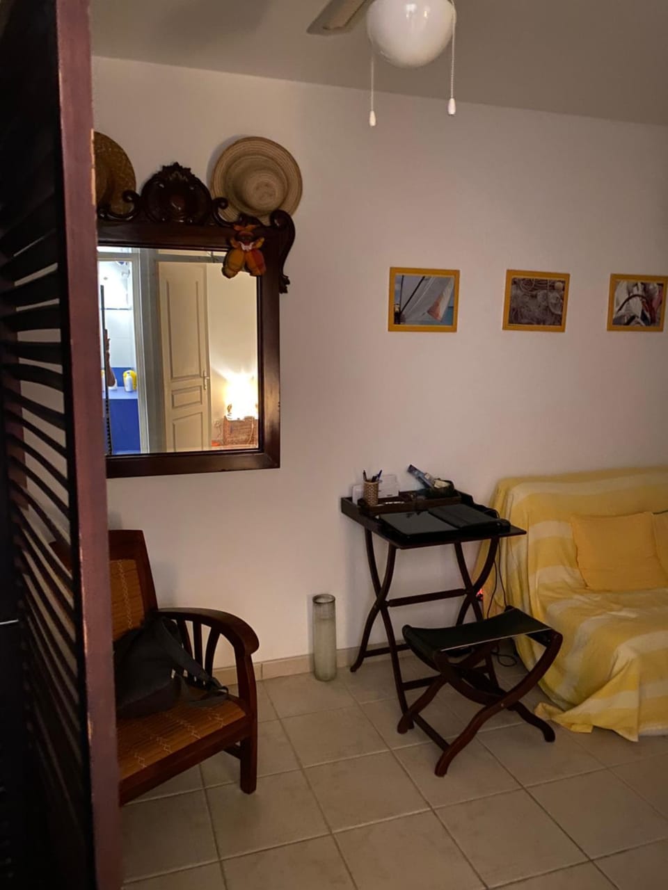 Seating area