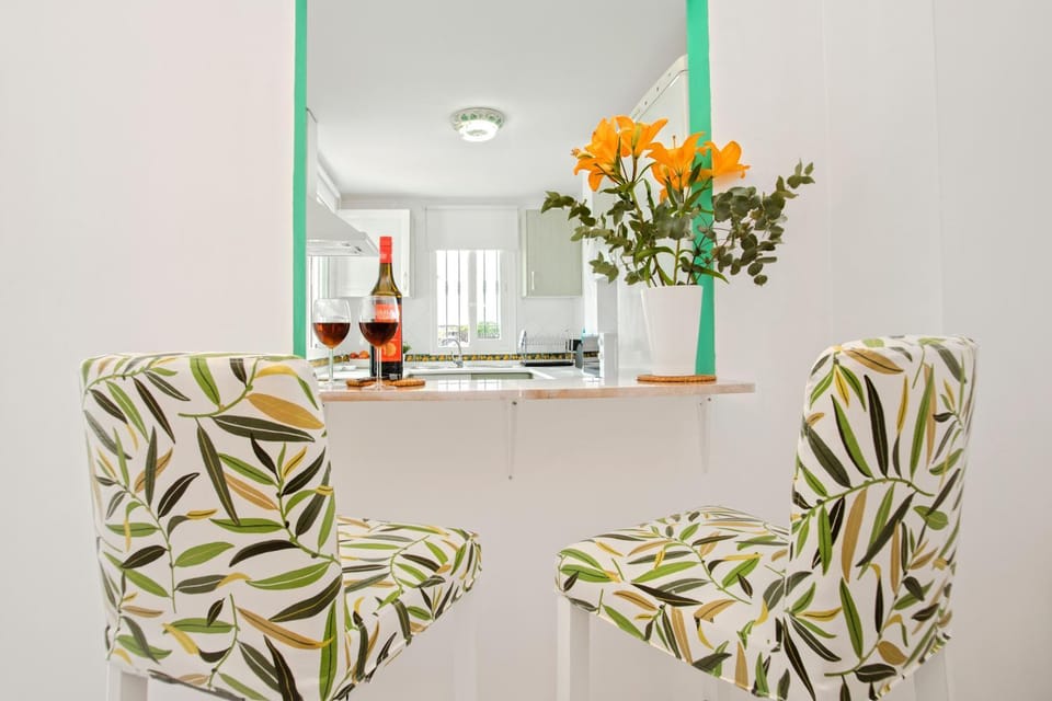 Kitchen or kitchenette, kitchen