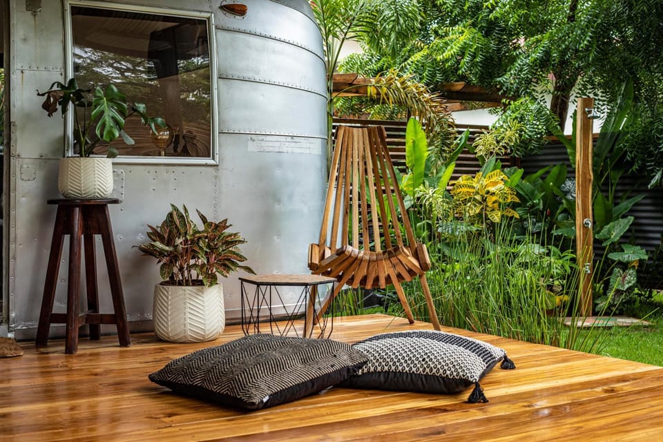 Garden, Seating area