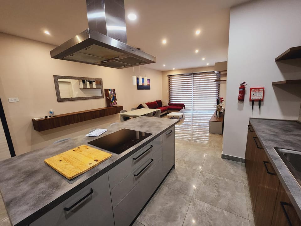 Ocean Blue Apt4 luxurious, modern Apt at Zonqor Pt Apartment in Marsaskala