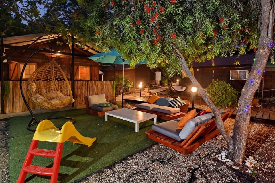Night, Garden