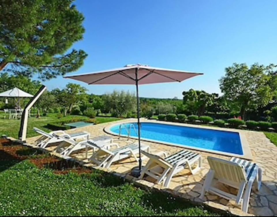 Garden, Pool view
