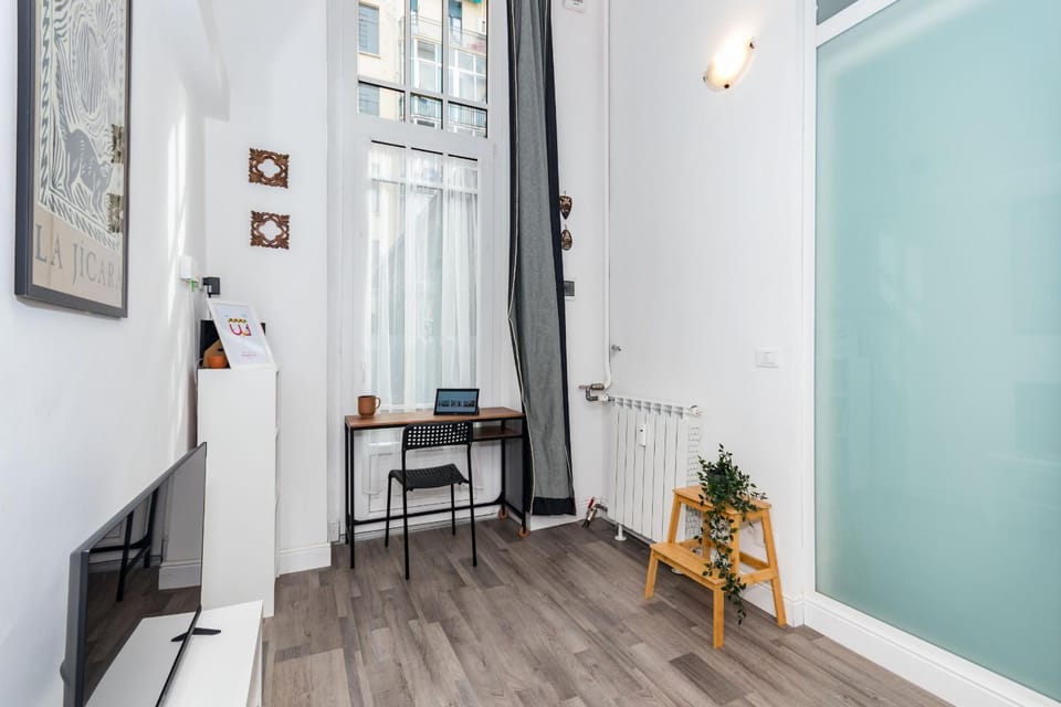 Communal lounge/ TV room, Living room