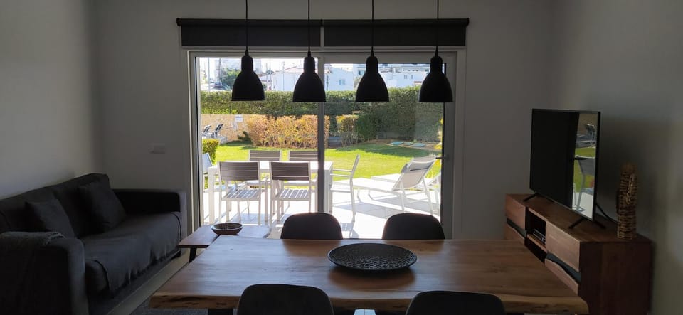 Dining area, Garden view