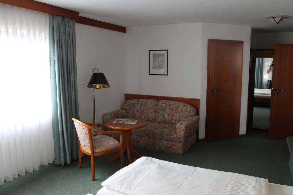 Seating area