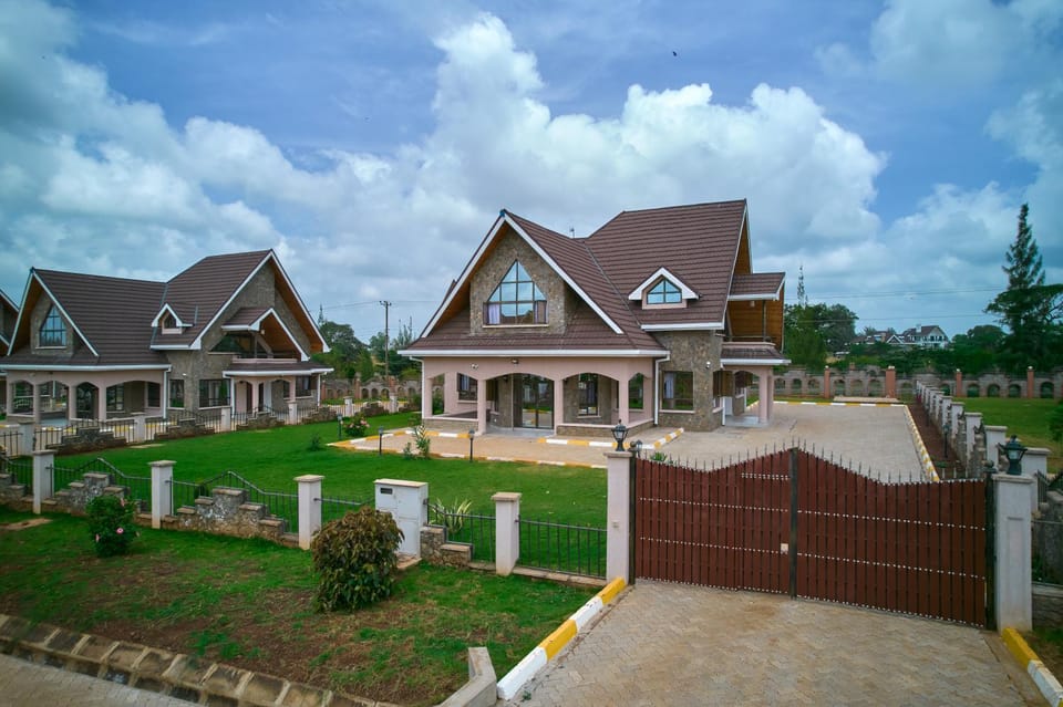 Property building, Garden