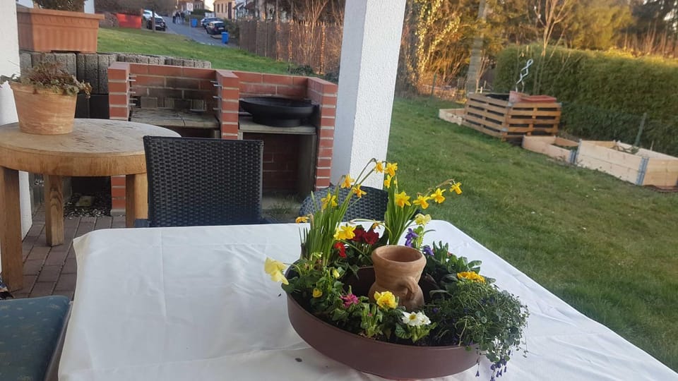 Property building, BBQ facilities, Balcony/Terrace, Garden view