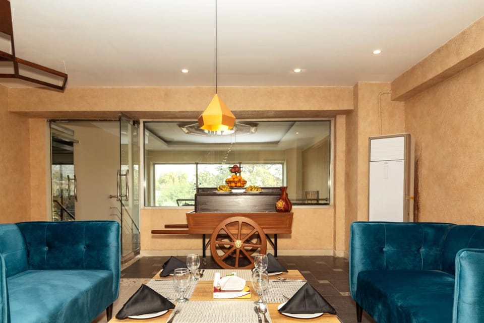Lounge or bar
