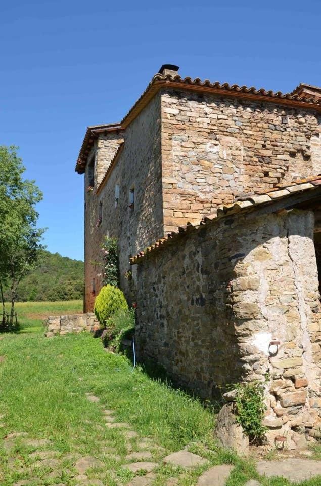 Castell de Roca XII Century House in Garrotxa