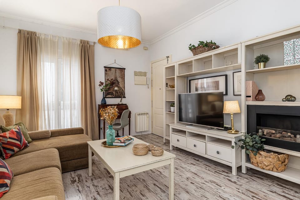 Waou Malasaña IV - Alquiler Corta Duración Apartment in Centro