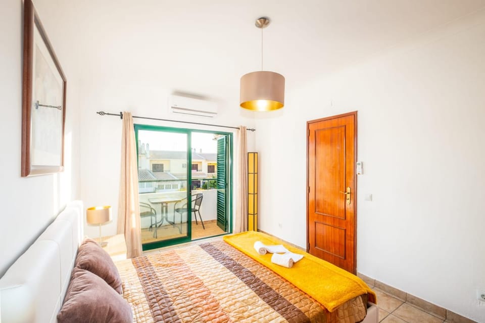 Balcony/Terrace, Photo of the whole room