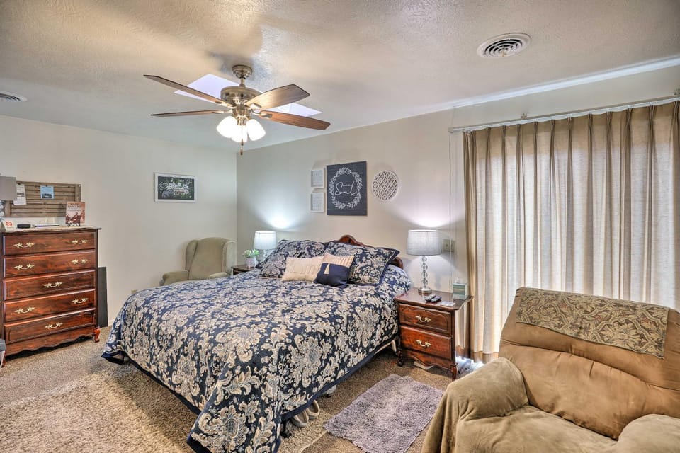 Quaint Akron Studio - Near Parks & Hunting! Apartment in Iowa