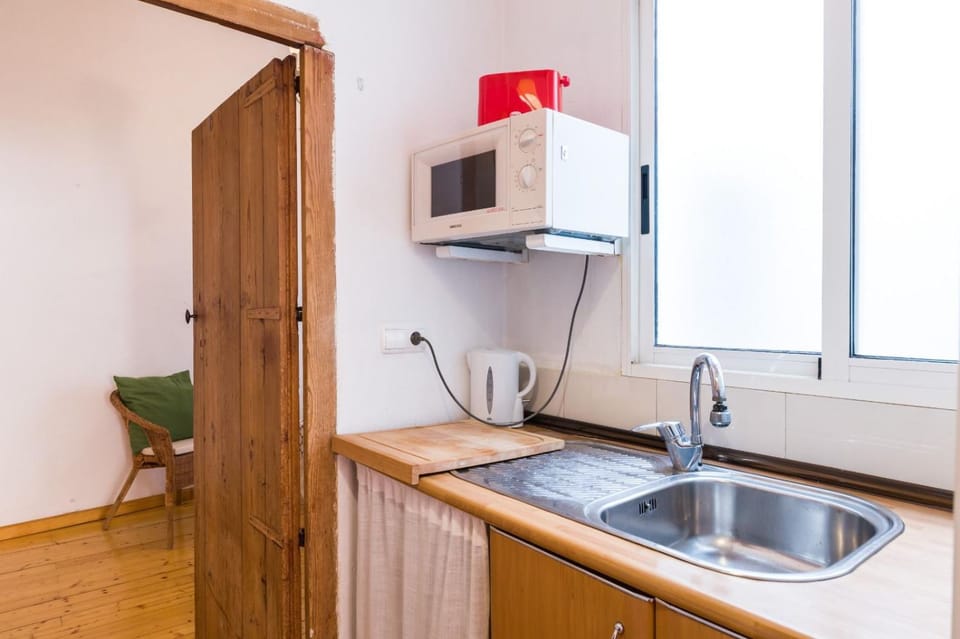 Coffee/tea facilities, Kitchen or kitchenette