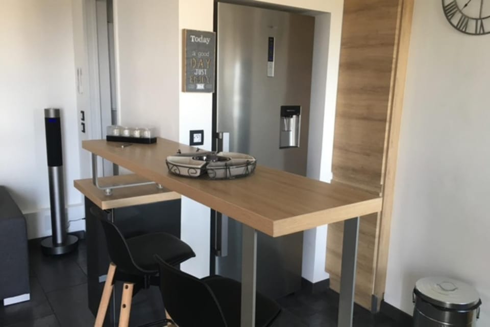 Cosy 42m With Balcony Nice View And Wifi Apartment in Cannes