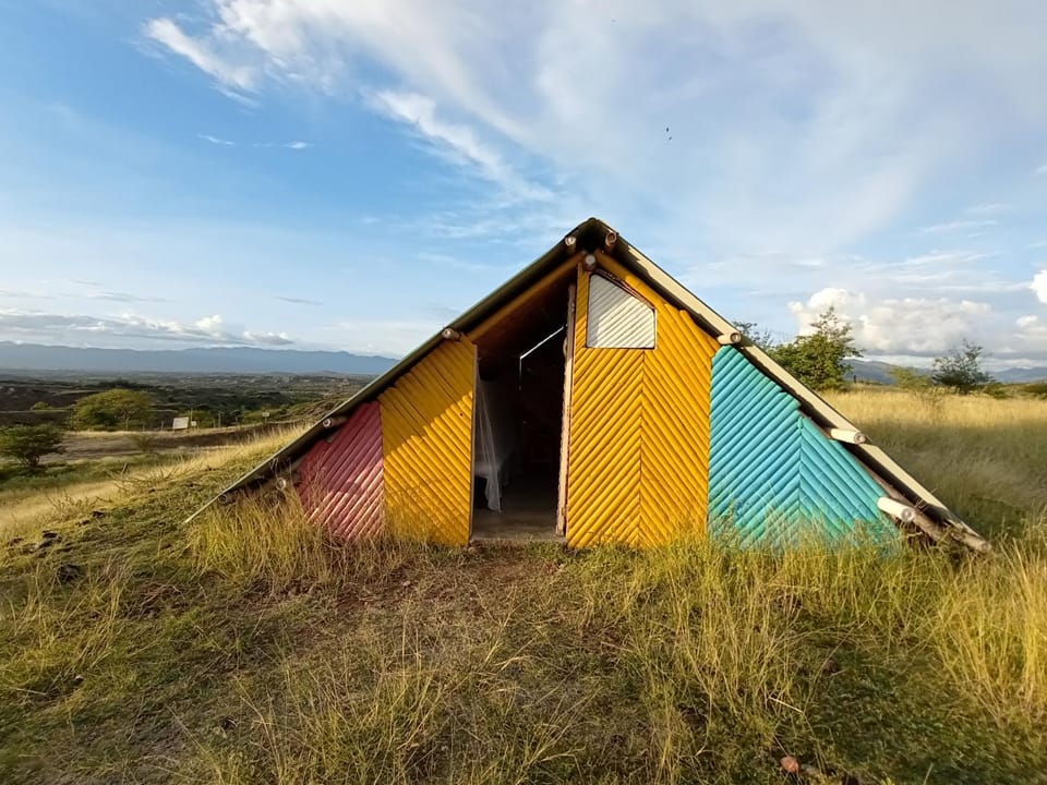 Mirador Valle de la Tatacoa Campground/ 
RV Resort in Huila, Colombia