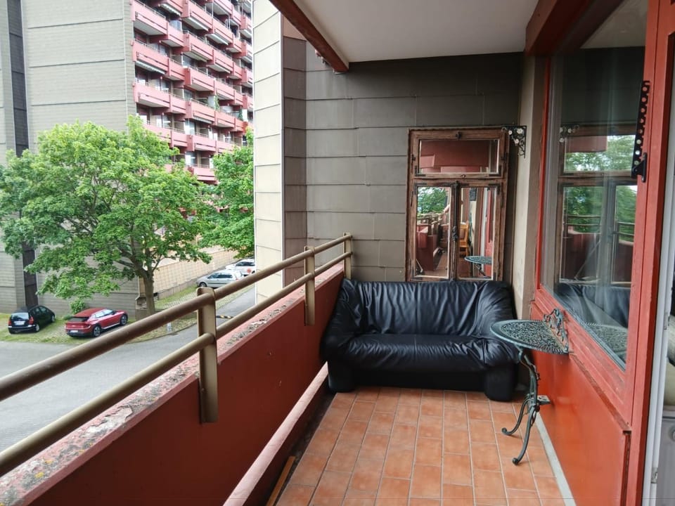 B305, Schöne 2-Zimmer Ferienwohnung Apartment in Koblenz