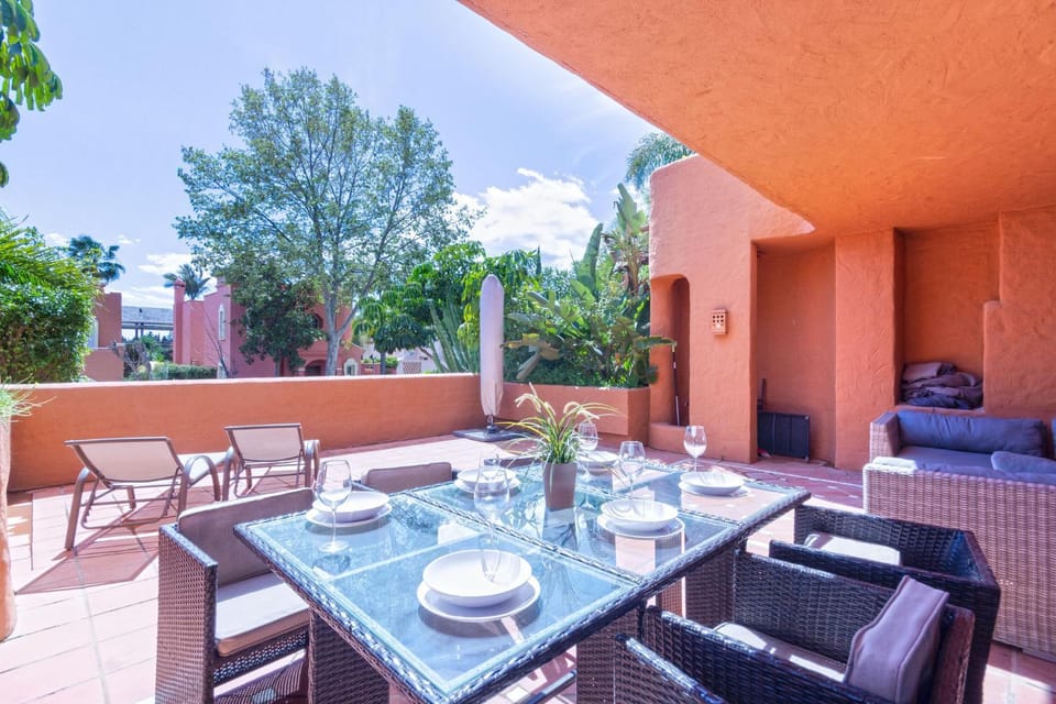 Balcony/Terrace, Dining area