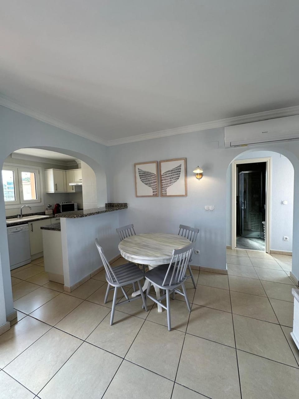 Oliva Nova flat in front of MET Apartment in Safor