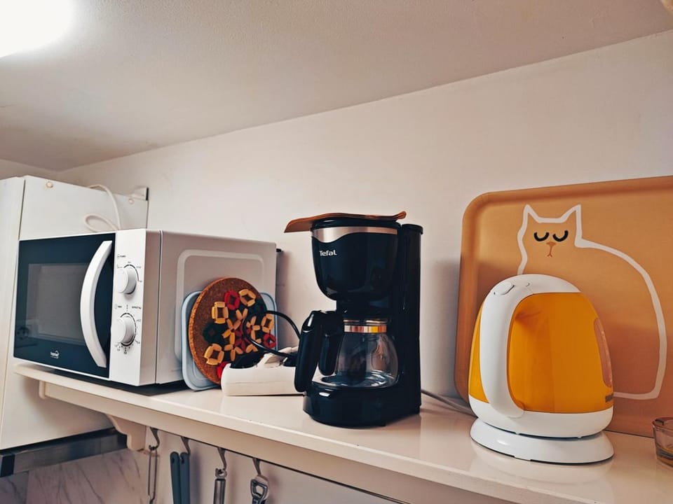 Coffee/tea facilities, Kitchen or kitchenette, Food and drinks, minibar, kitchen