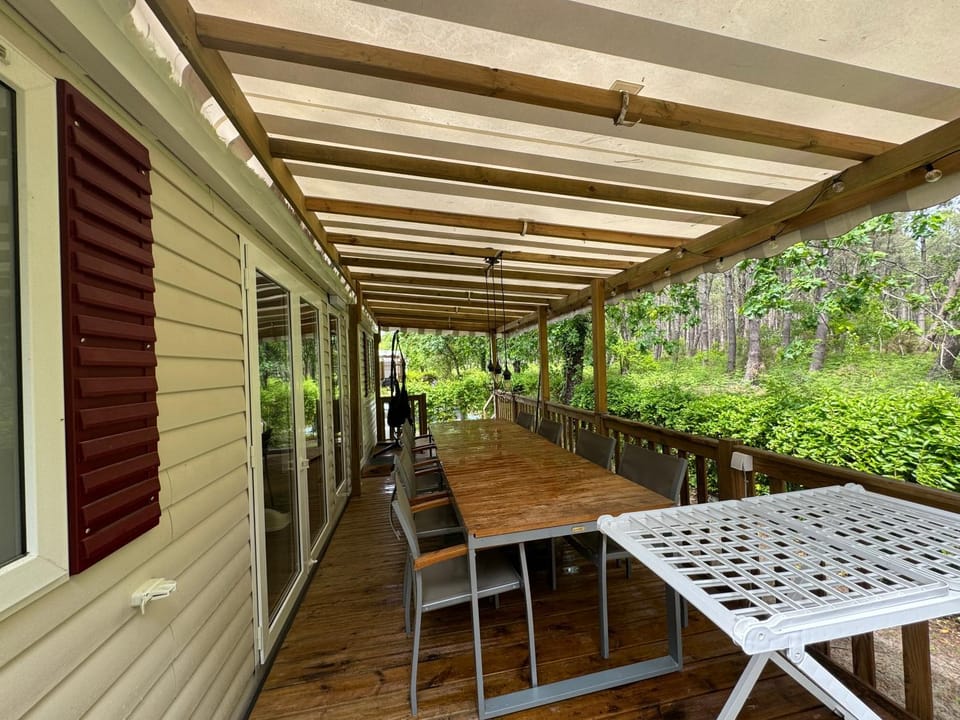 Vacances sous les pins, près de la mer, 6-8 pers,bien équipé, piscine Apartment in Saint-Julien-en-Born