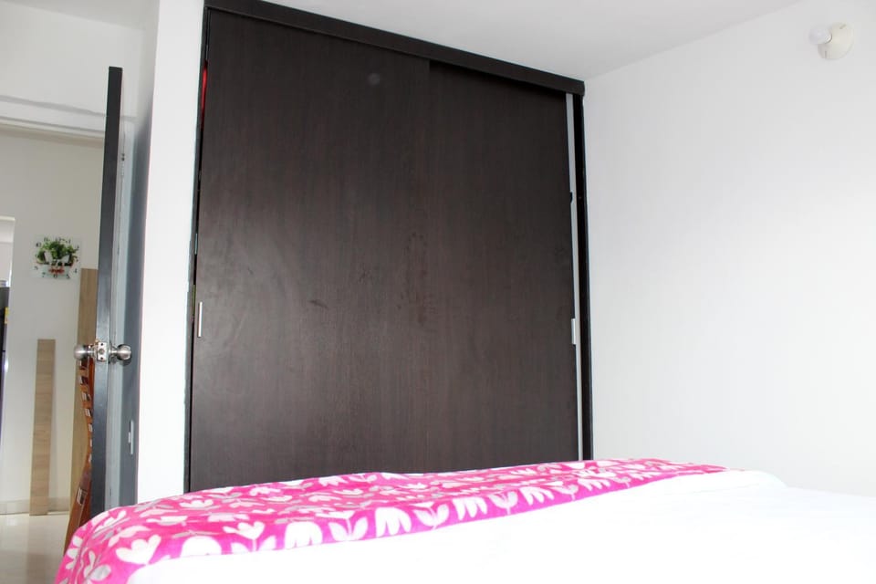 Bedroom, furniture