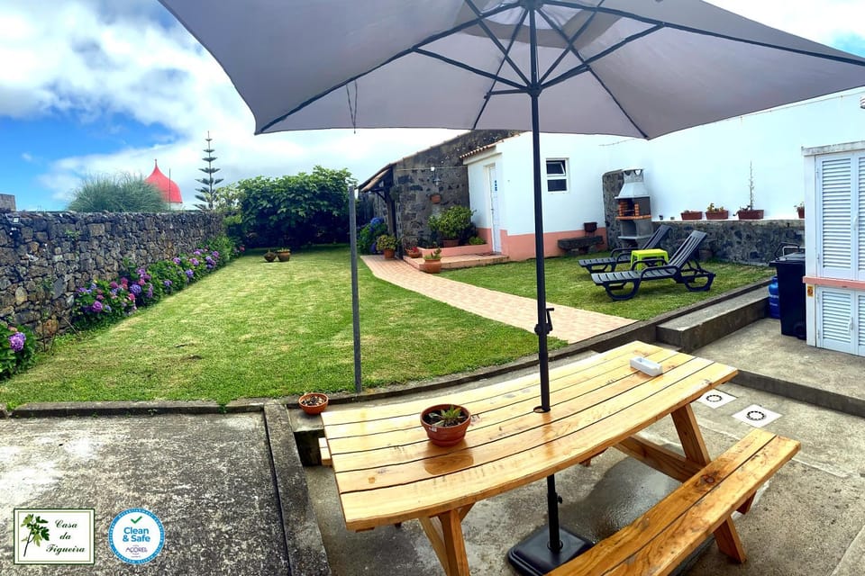 BBQ facilities, Garden