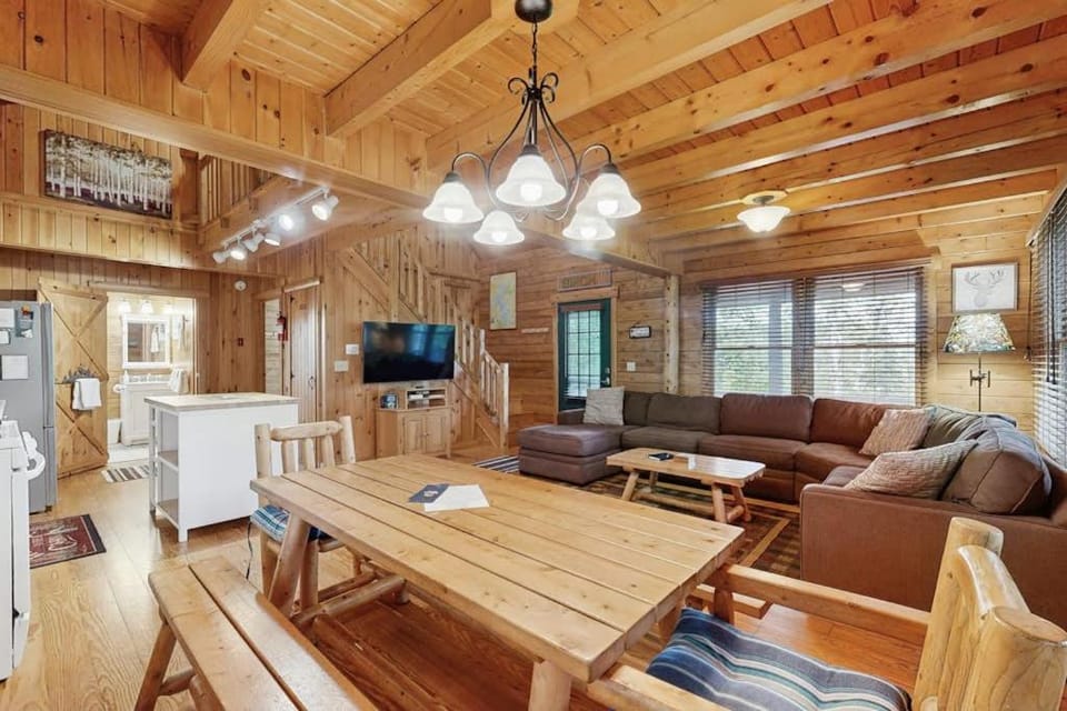 Birch Overlook House in Beaver Cove