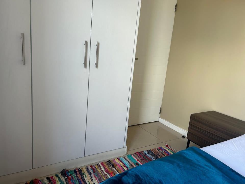 Bedroom, wardrobe