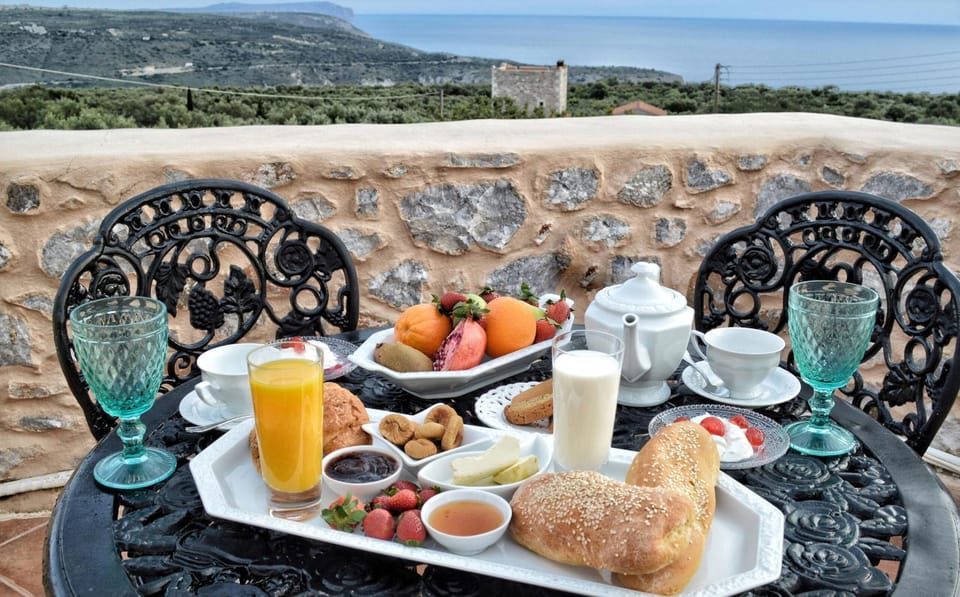 Food and drinks, Food, Breakfast