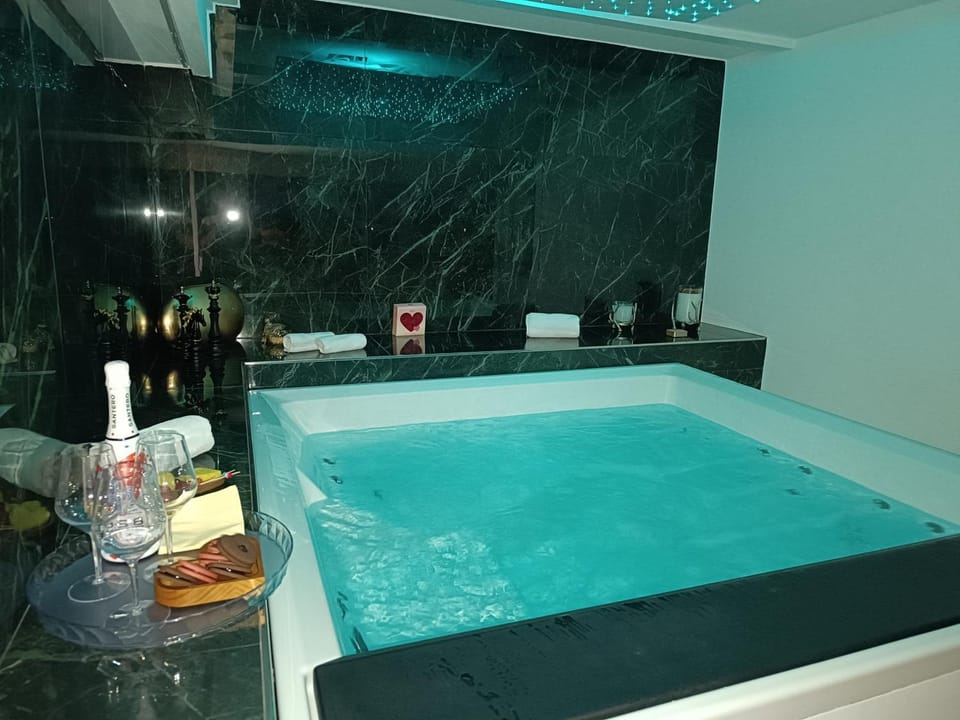 L'Orologio Guest Rooms Bed and Breakfast in Scalea