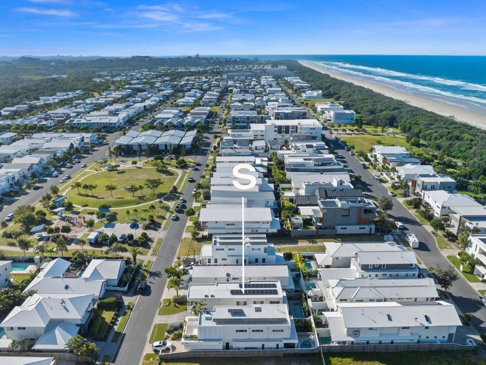 Beach Life Luxury Escape Kingscliff House in Kingscliff
